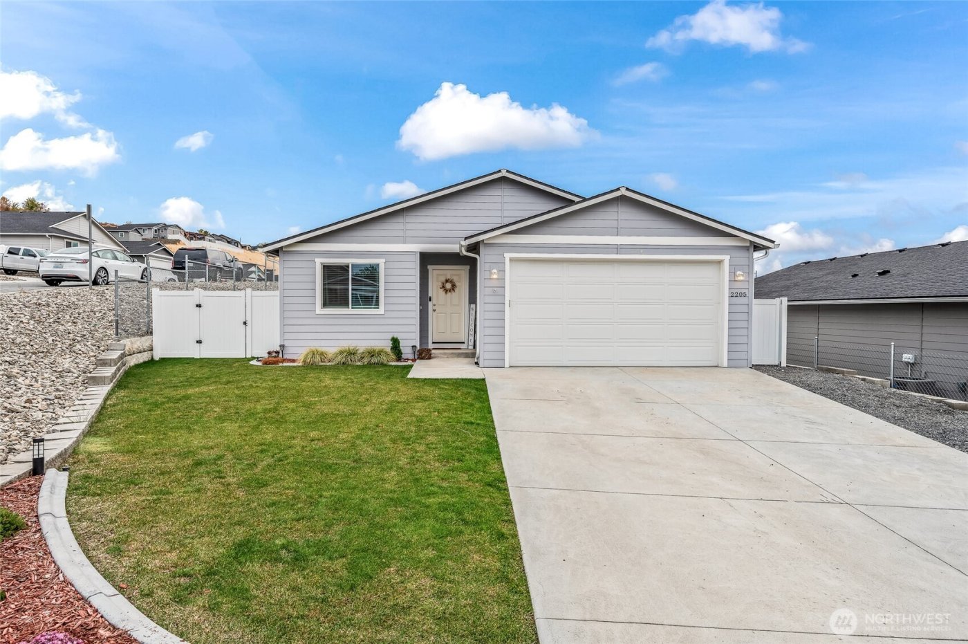 2205 SE Marlette Road , East Wenatchee, WA 98802