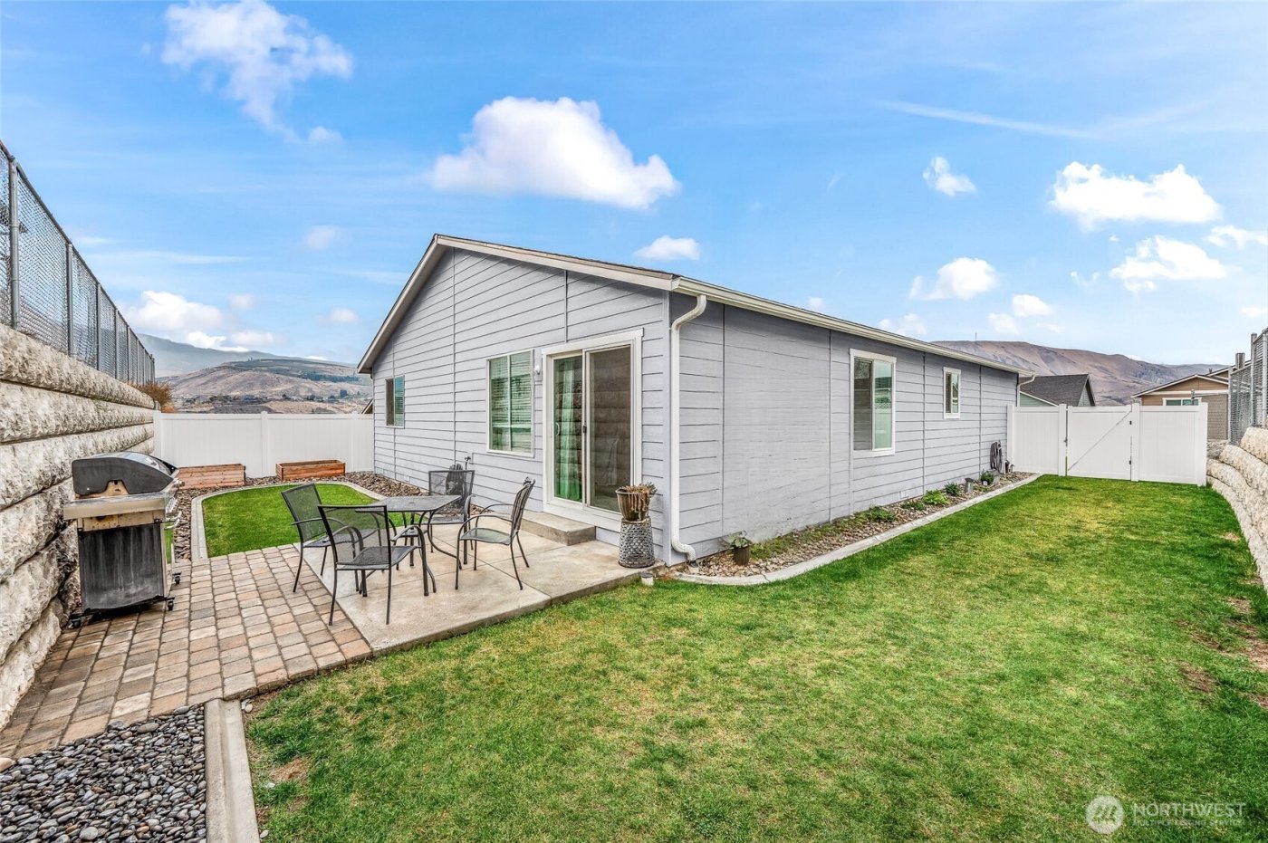 2205 SE Marlette Road , East Wenatchee, WA 98802