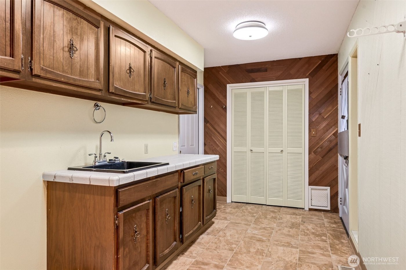 105 Lucke Place , Elma, WA 98541