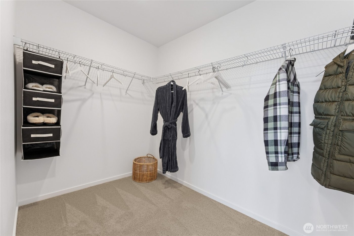 12806 8th Avenue E #2, Tacoma, WA 98445