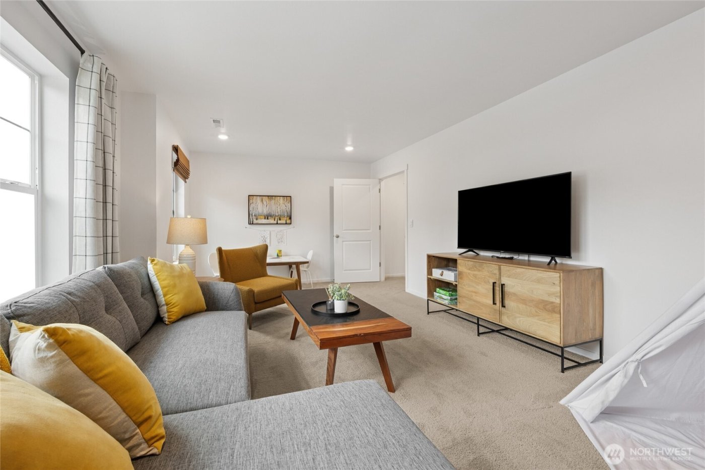 12806 8th Avenue E #2, Tacoma, WA 98445