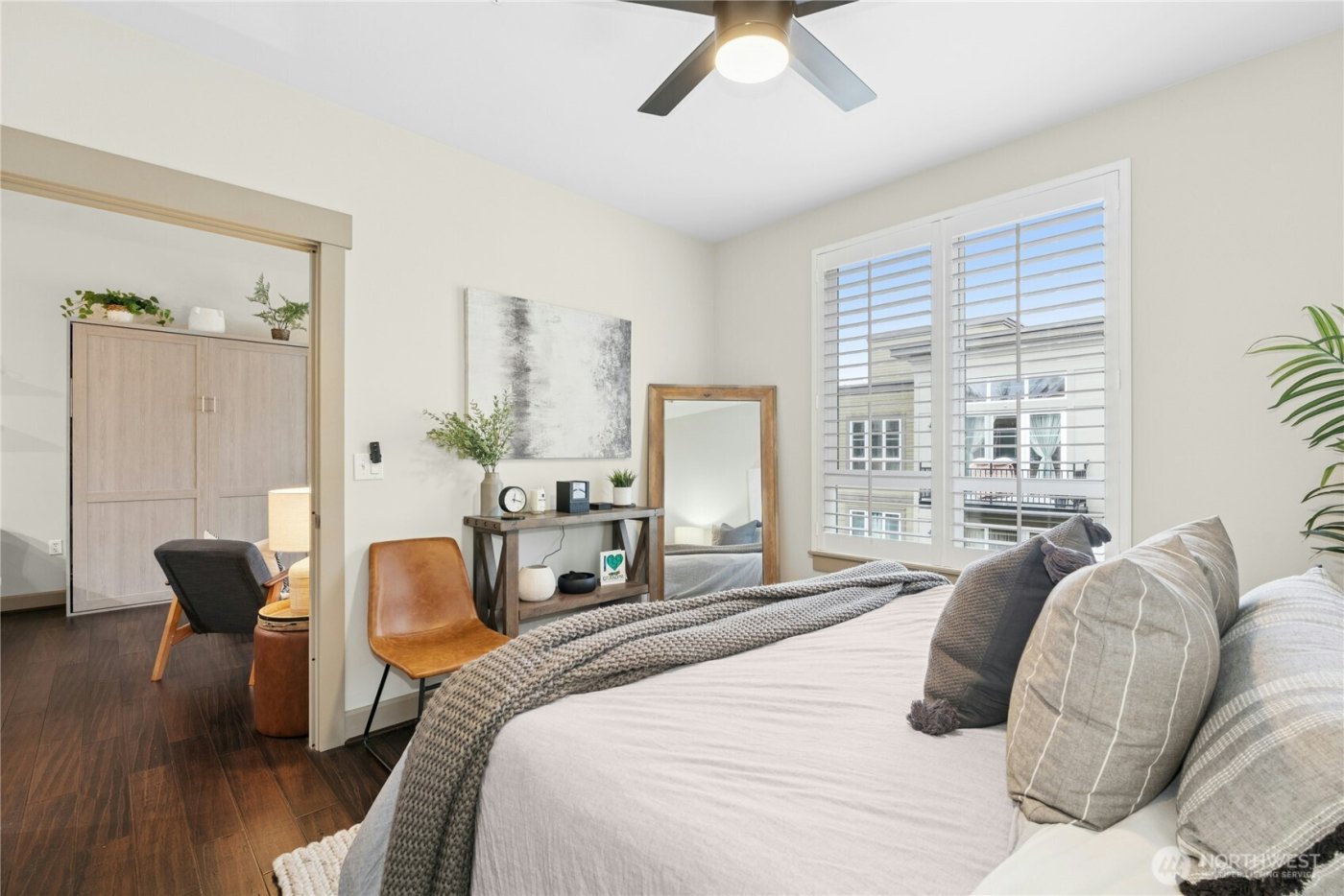 1840 25th Avenue NE #411, Issaquah, WA 98029