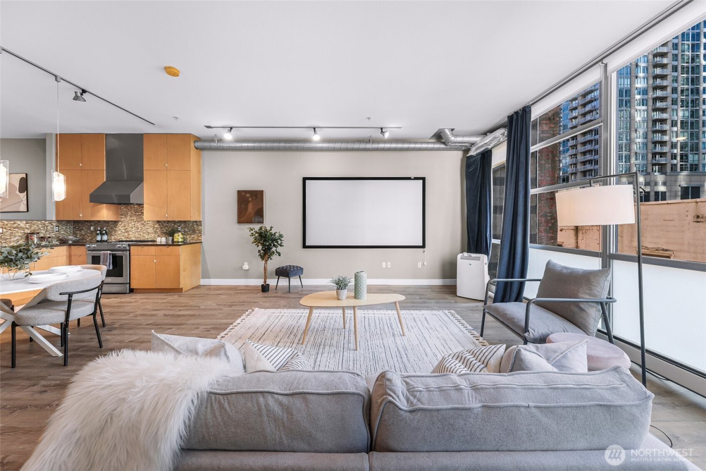 2015 Terry Avenue #417, Seattle, WA 98121