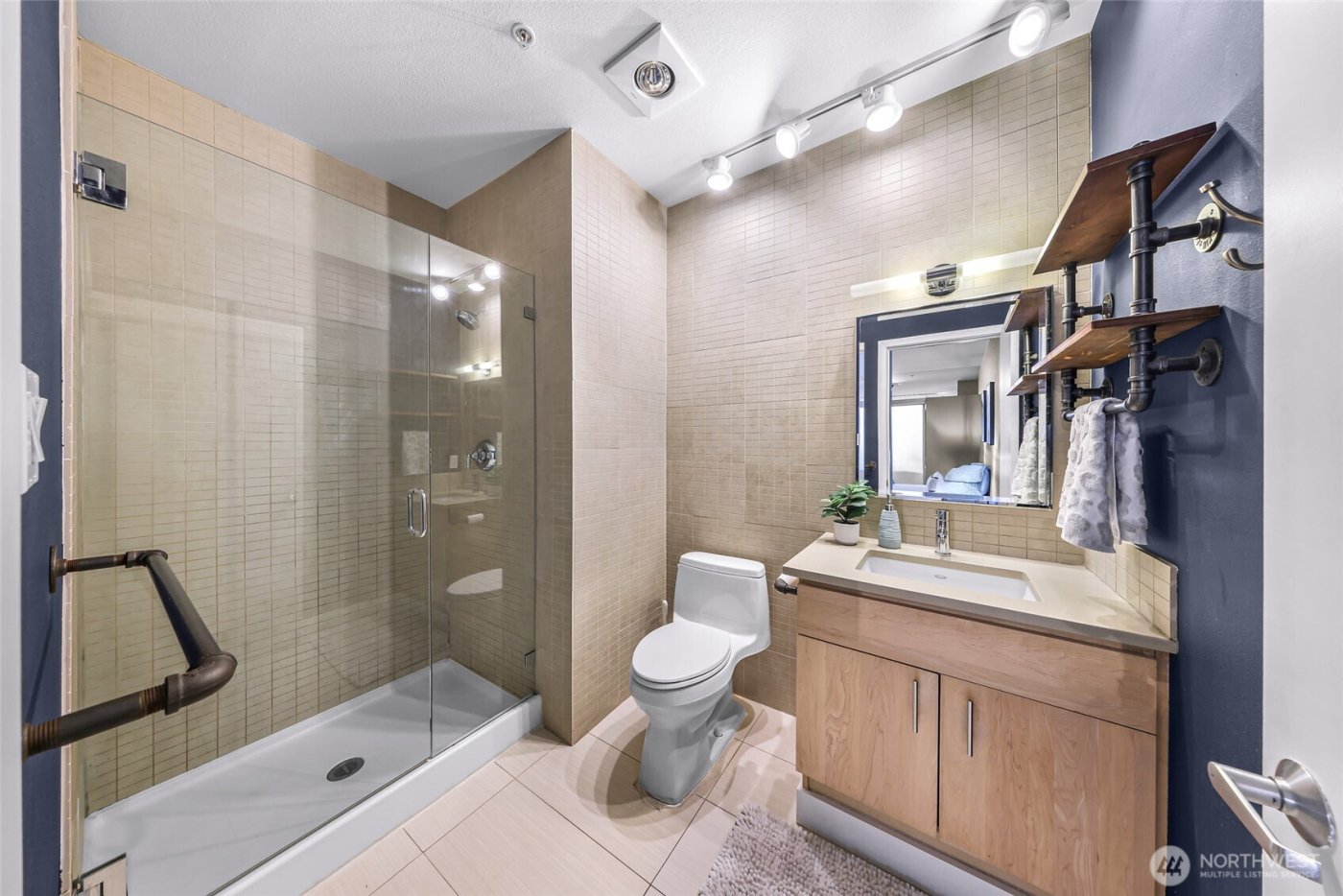 2015 Terry Avenue #417, Seattle, WA 98121