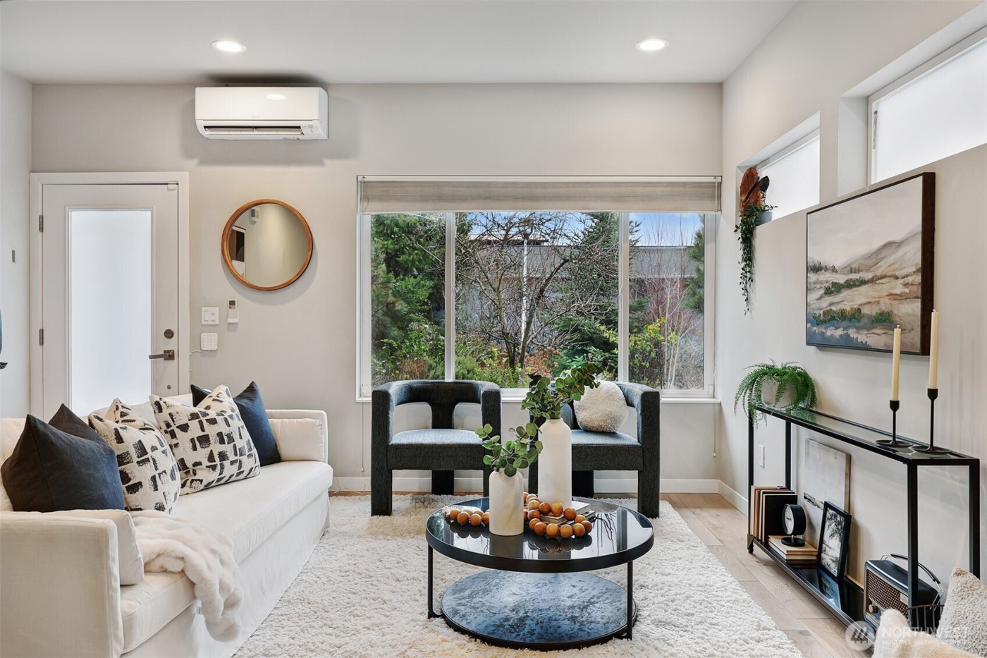 3660 Courtland Place S, Seattle, WA 98144