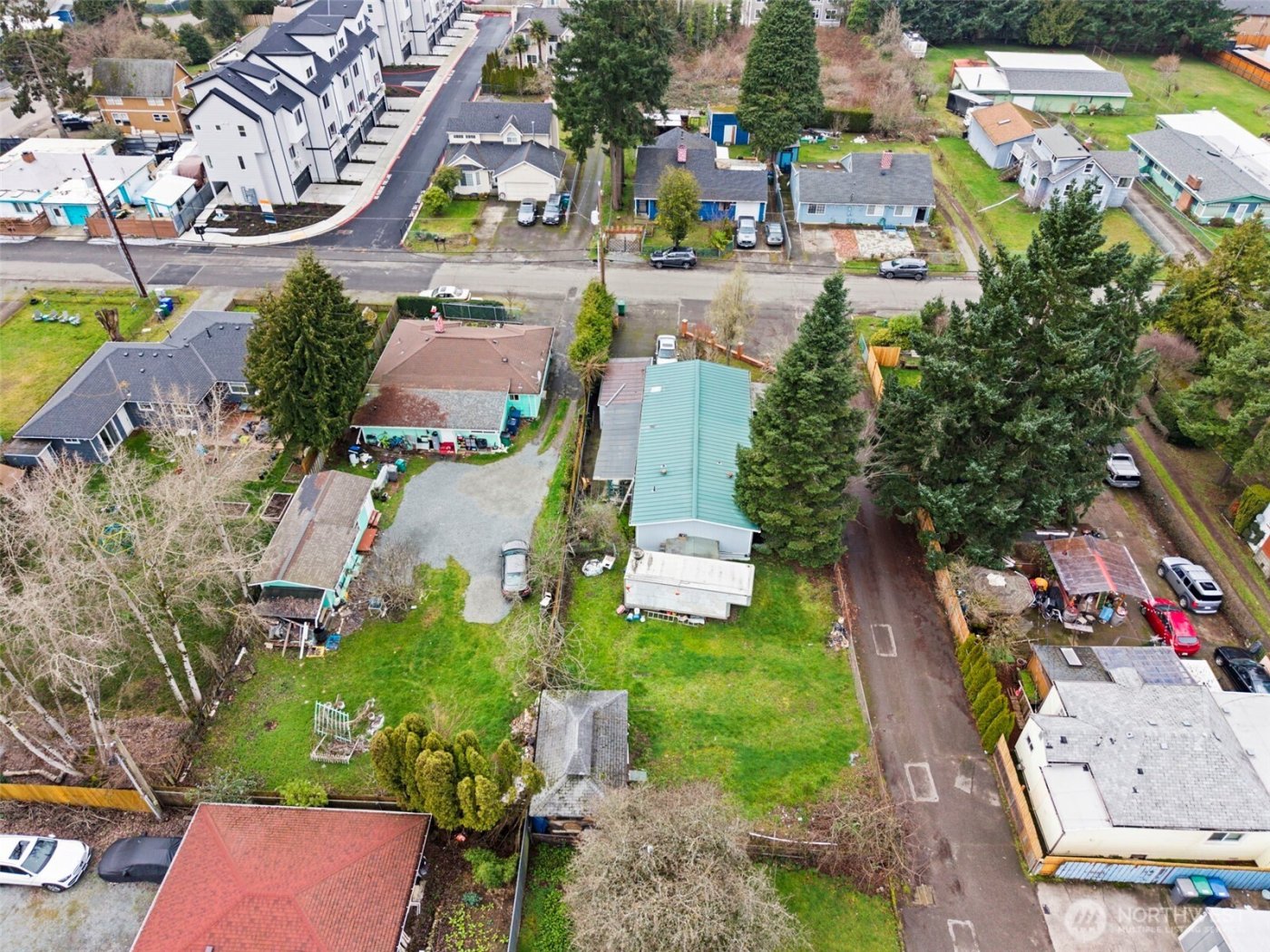 11040 14th Avenue SW, Seattle, WA 98146