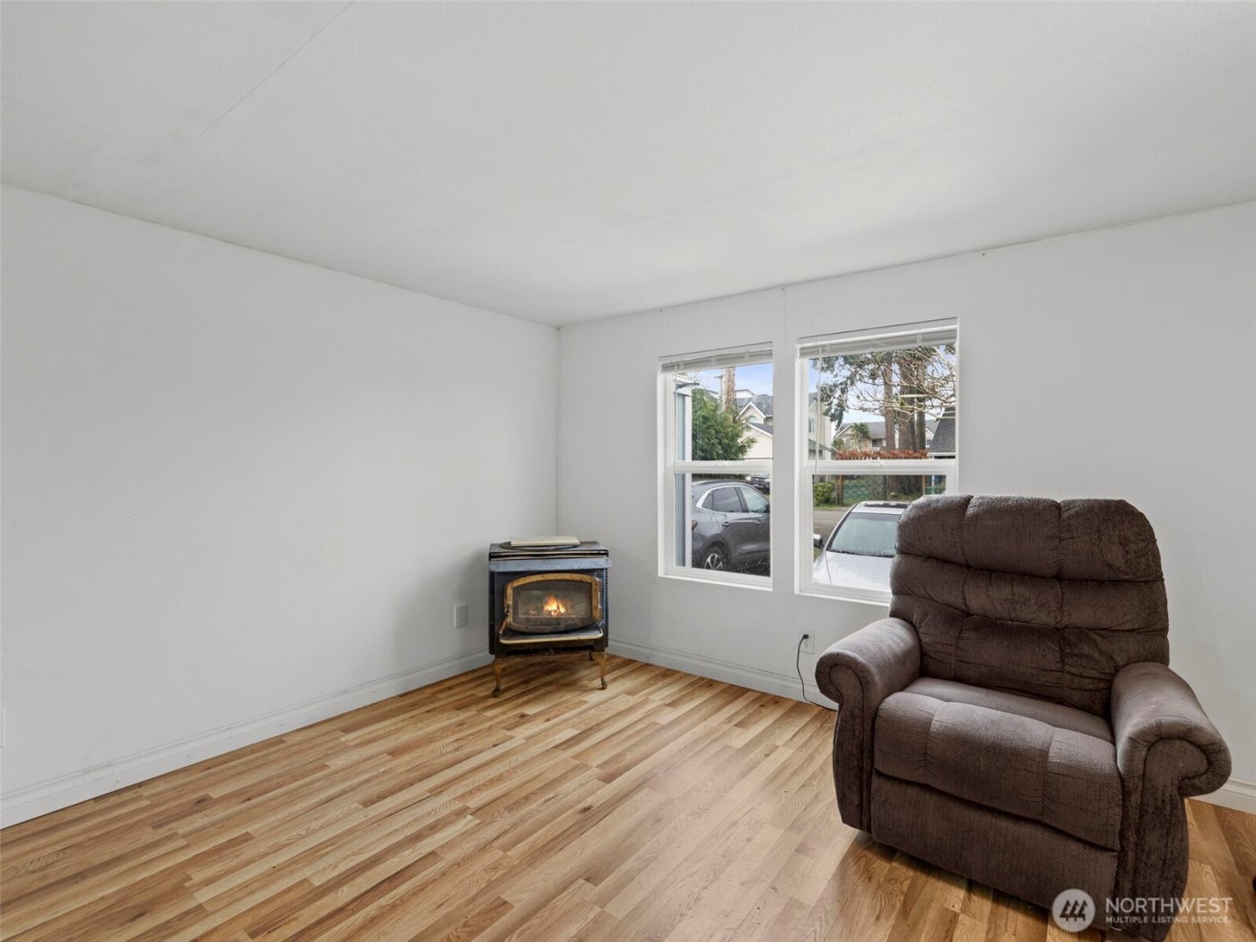 11040 14th Avenue SW, Seattle, WA 98146