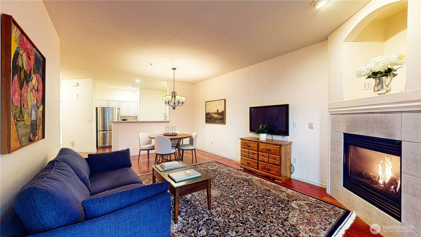 12712 Admiralty Way #E-103, Everett, WA 98204-8020