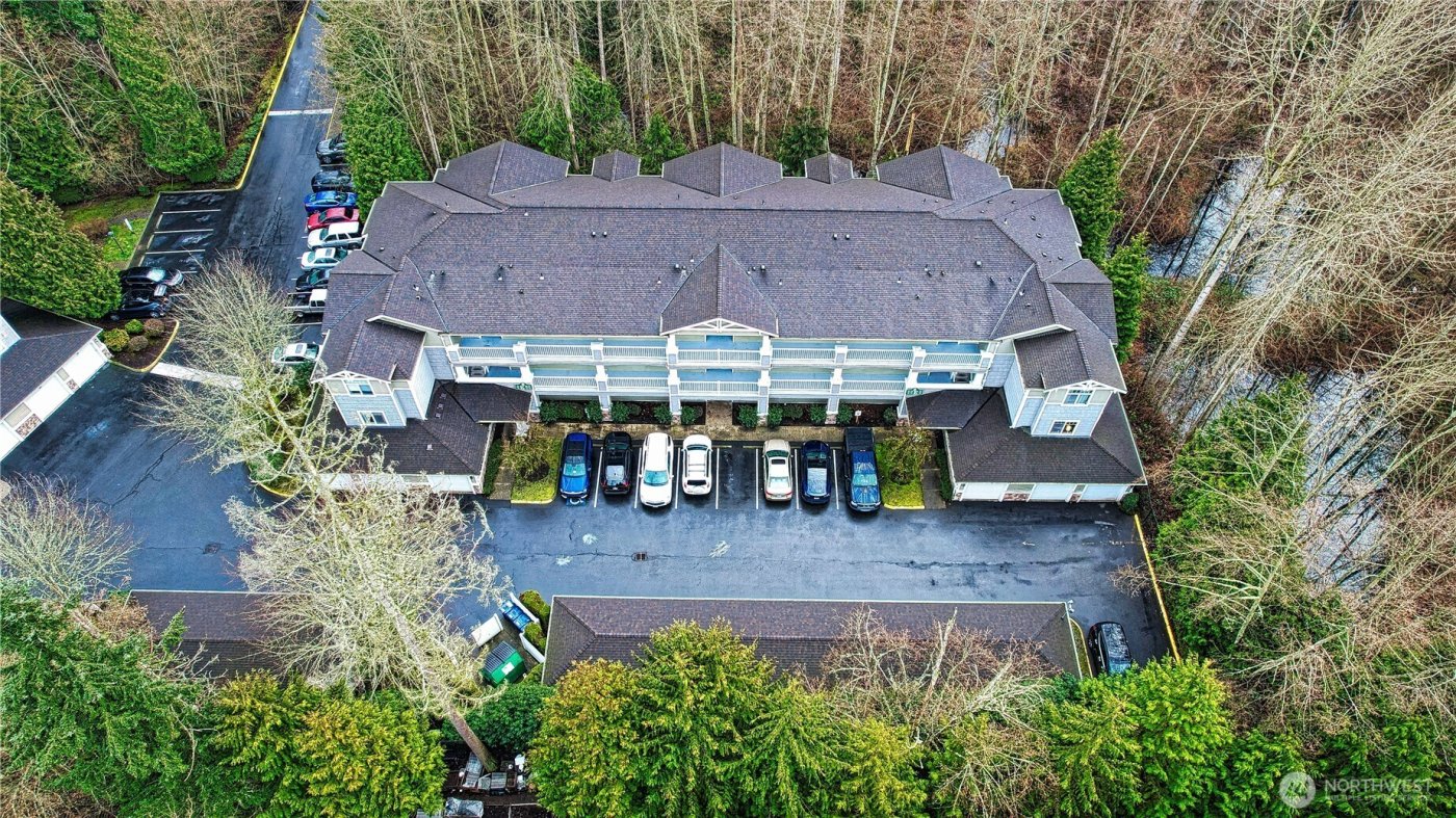 12712 Admiralty Way #E-103, Everett, WA 98204-8020