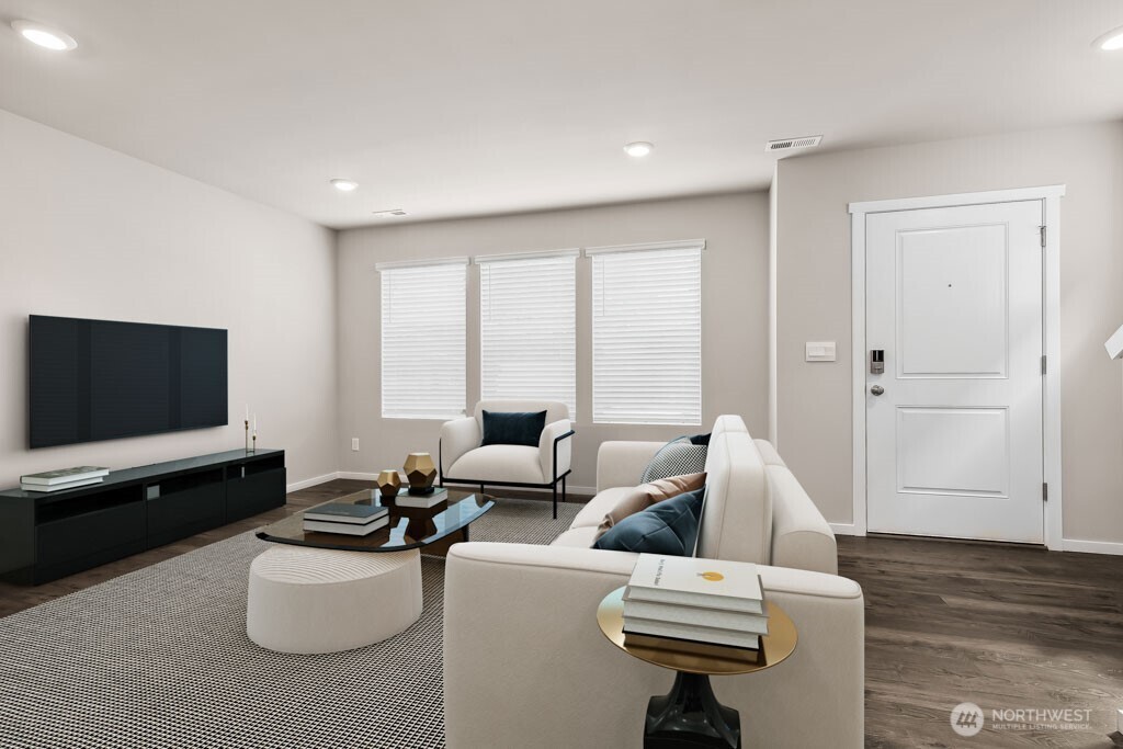 3929 Hyde Loop NE #130, Olympia, WA 98506