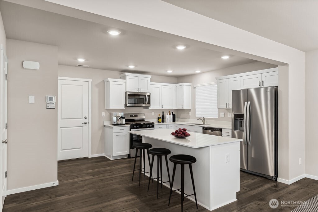 3929 Hyde Loop NE #130, Olympia, WA 98506