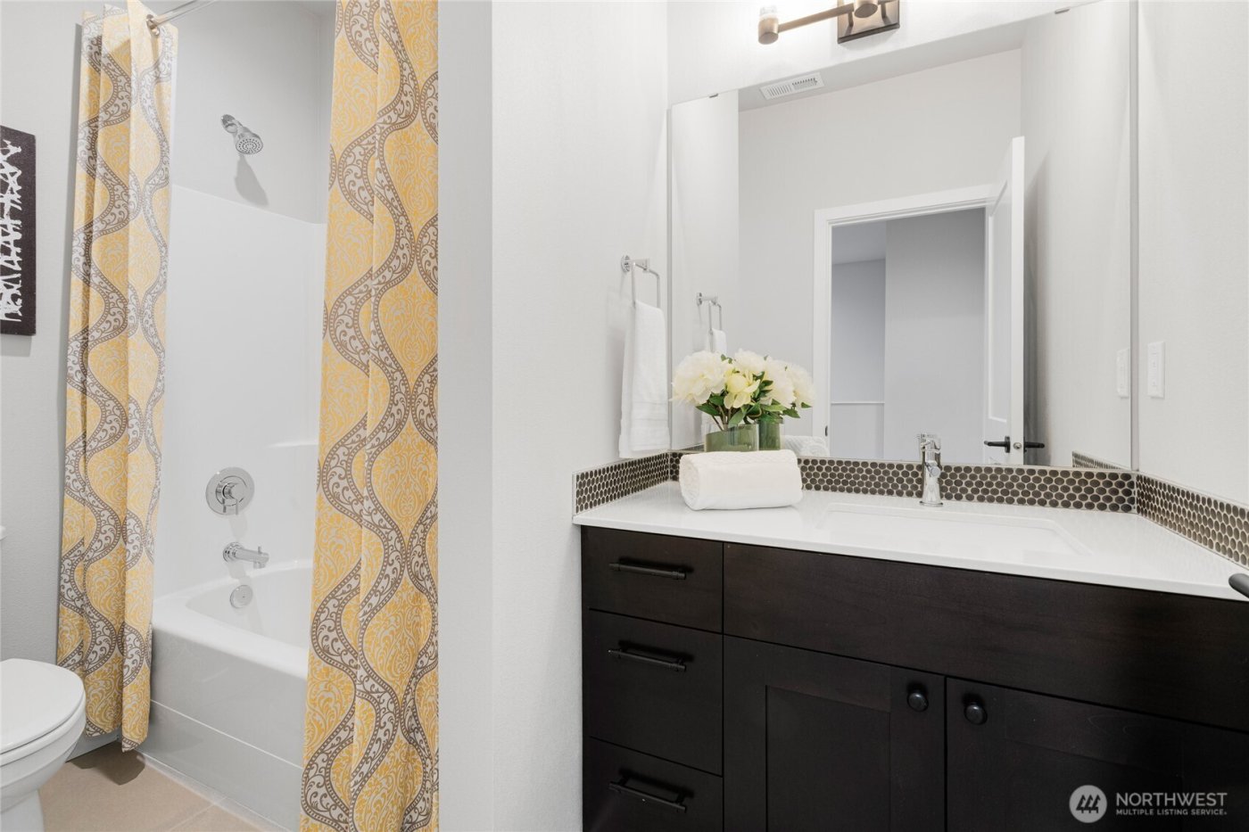 992 Sunrise Place SW #N1, Issaquah, WA 98027