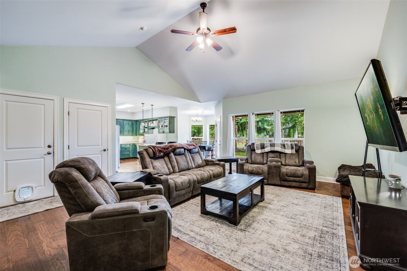 36612 2nd Avenue S, Roy, WA 98580
