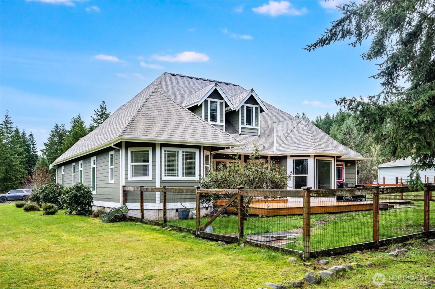 36612 2nd Avenue S, Roy, WA 98580