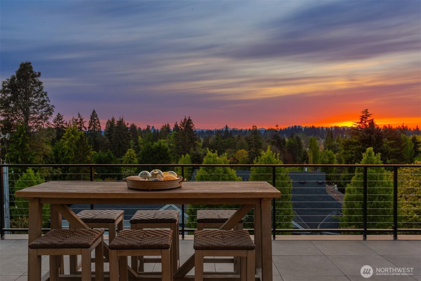 1032 89th Avenue NE, Bellevue, WA 98004