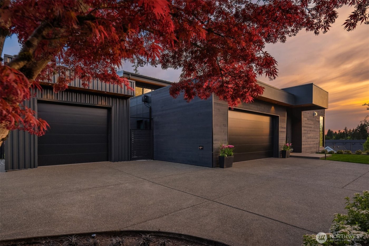 1032 89th Avenue NE, Bellevue, WA 98004