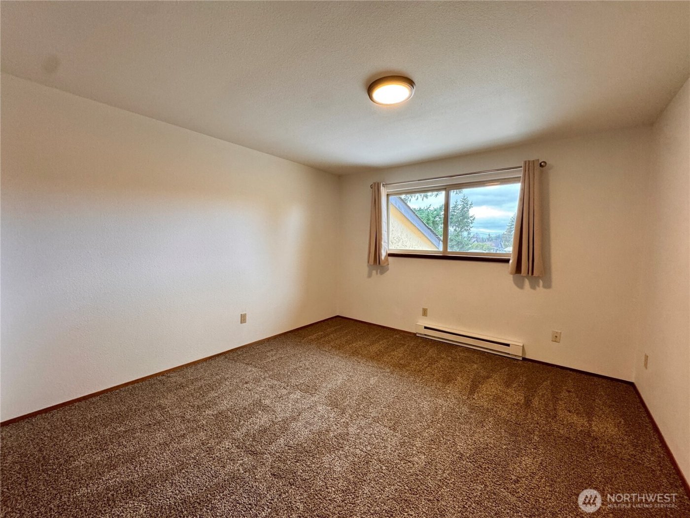 1125 N 13th Street #D-16, Shelton, WA 98584