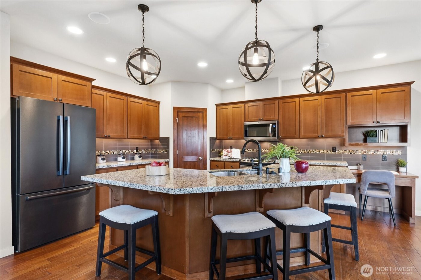 1795 Tannerwood Way SE, North Bend, WA 98045