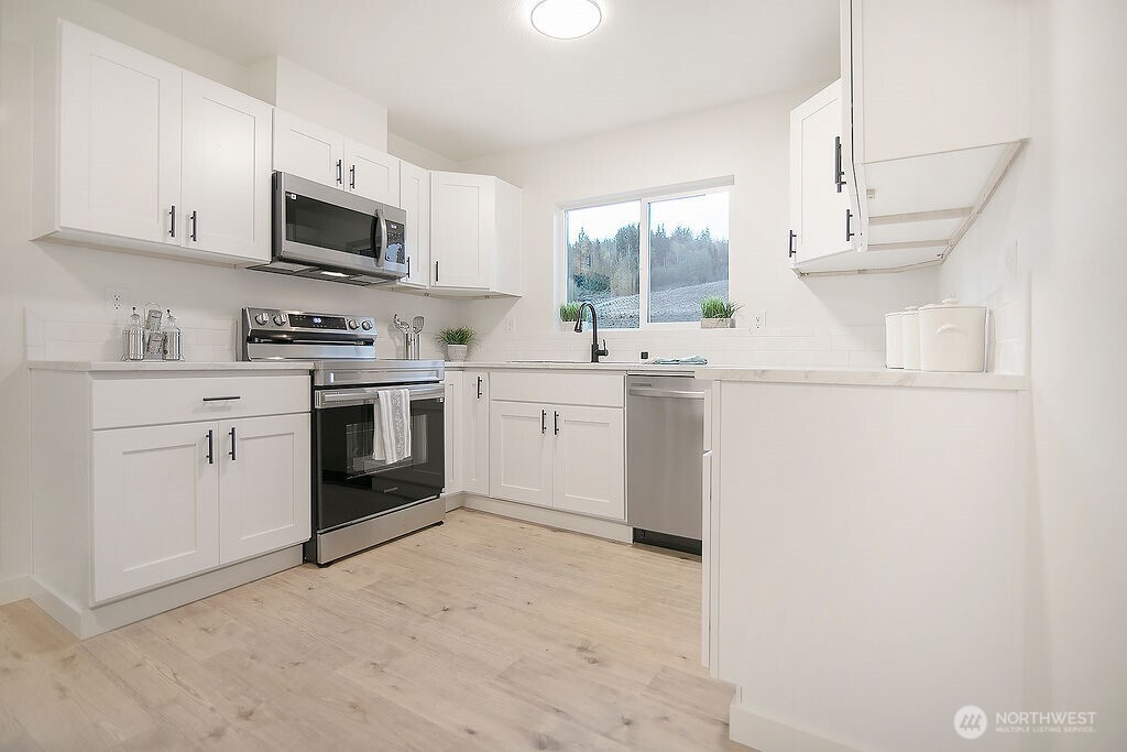 251 Swofford Road , Mossyrock, WA 98564