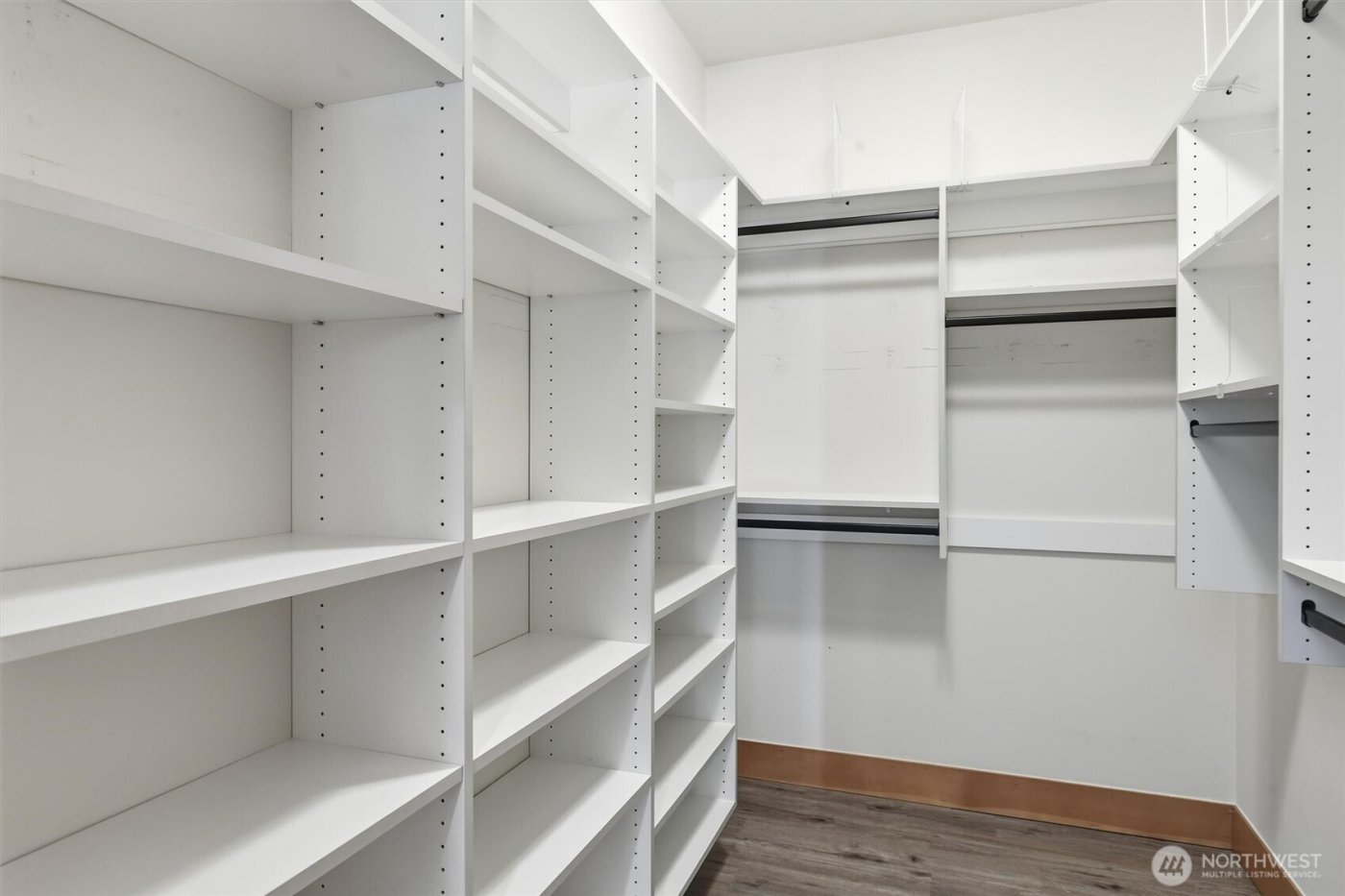 2110 NE Parker Road , Coupeville, WA 98239