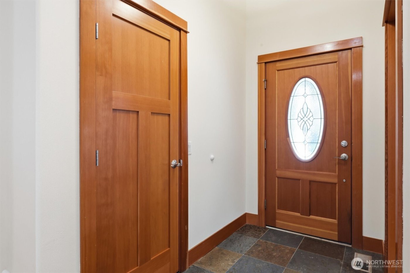 2110 NE Parker Road , Coupeville, WA 98239