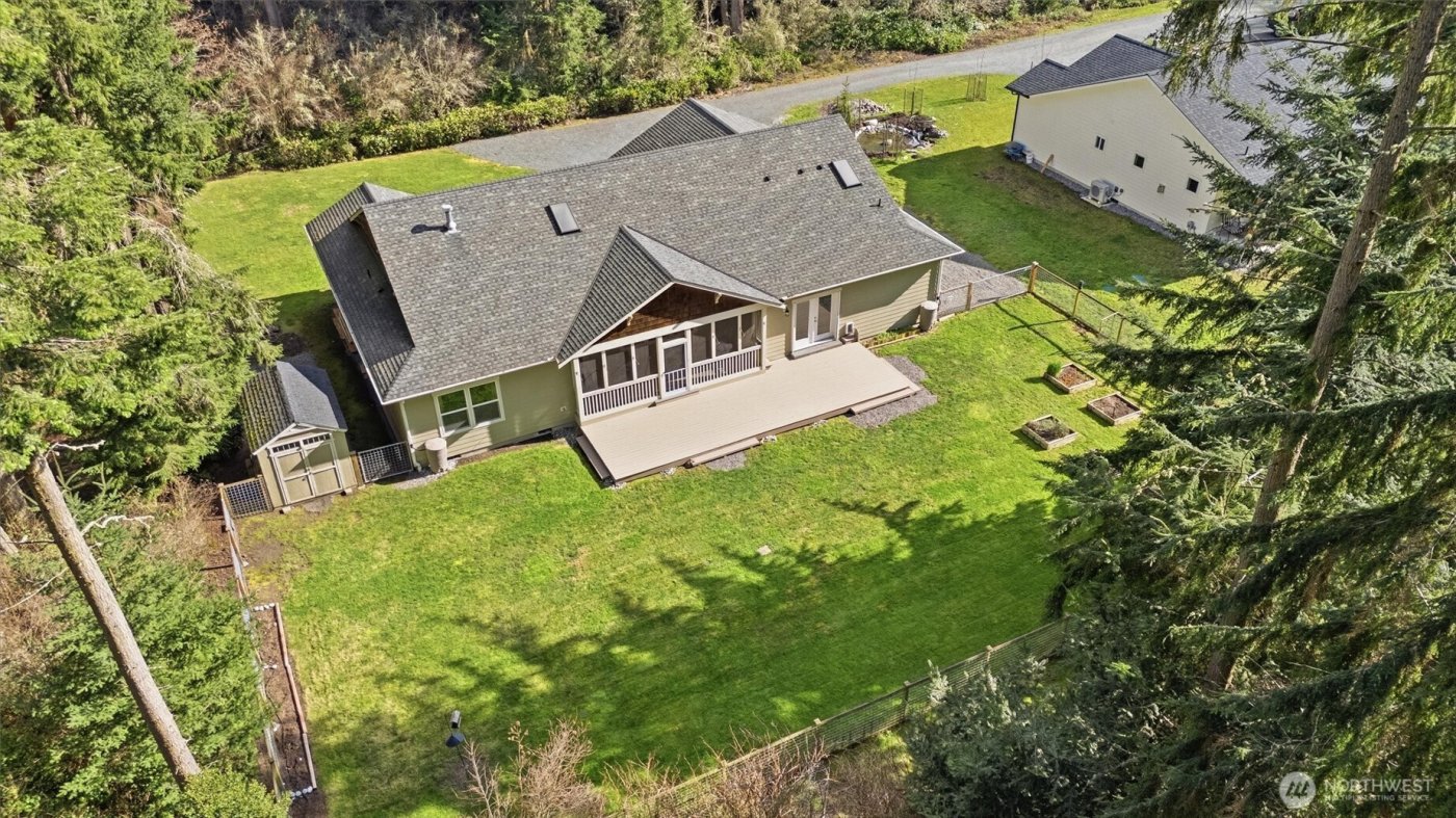 2110 NE Parker Road , Coupeville, WA 98239