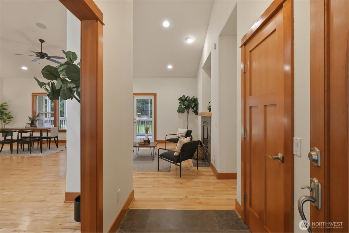 2110 NE Parker Road , Coupeville, WA 98239