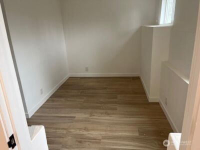 900 NE 105th , Seattle, WA 98125 - Photo 11