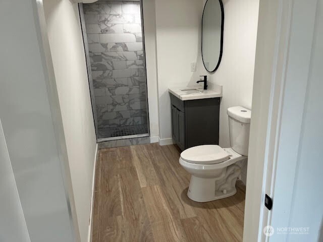 900 NE 105th , Seattle, WA 98125