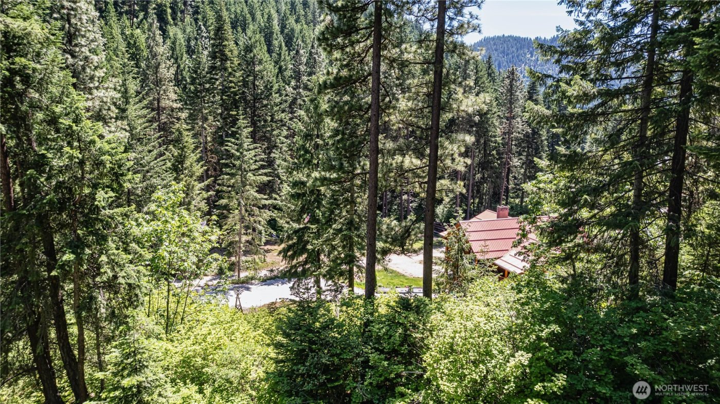 16757 Second Creek Road , Leavenworth, WA 98826