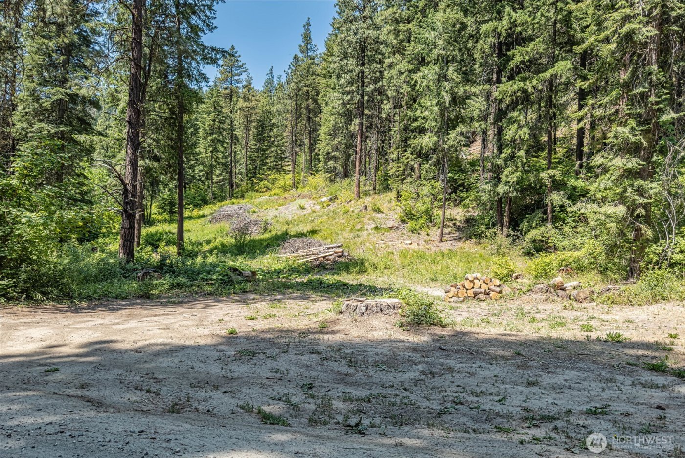 16757 Second Creek Road , Leavenworth, WA 98826