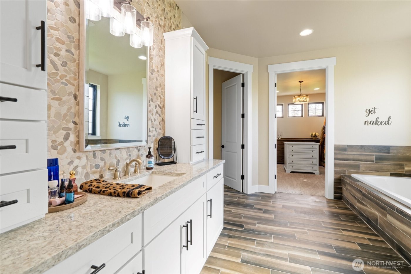 57 Middle Satsop Road , Montesano, WA 98563