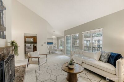 12904 126th Court NE #J302, Kirkland, WA 98034 - Photo 4