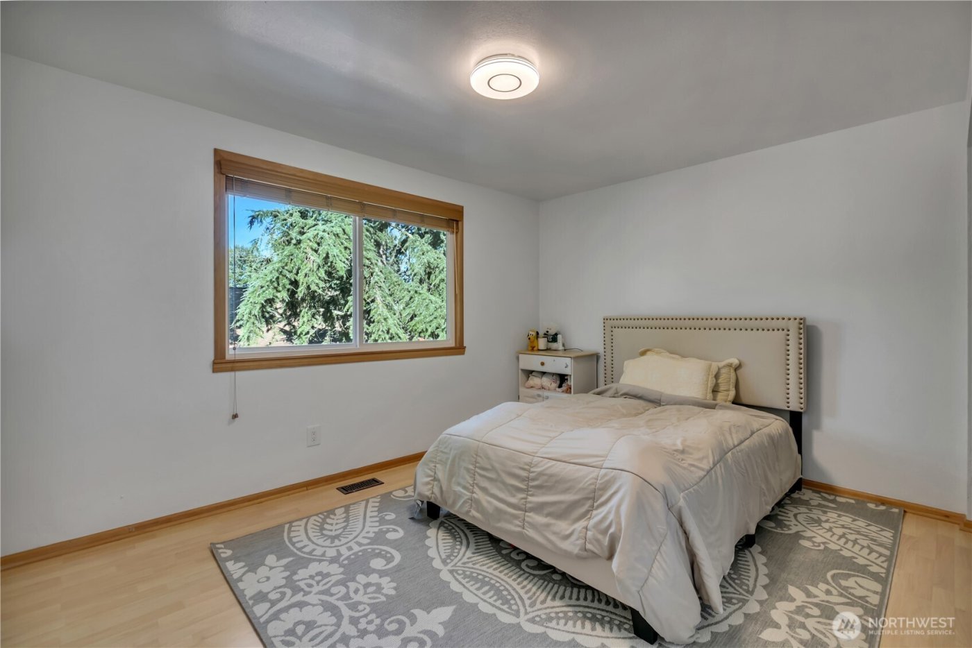 3302 Centennial Way NE, Tacoma, WA 98422-3006
