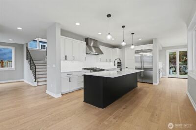 4615 52nd Avenue S, Seattle, WA 98118 - Photo 13