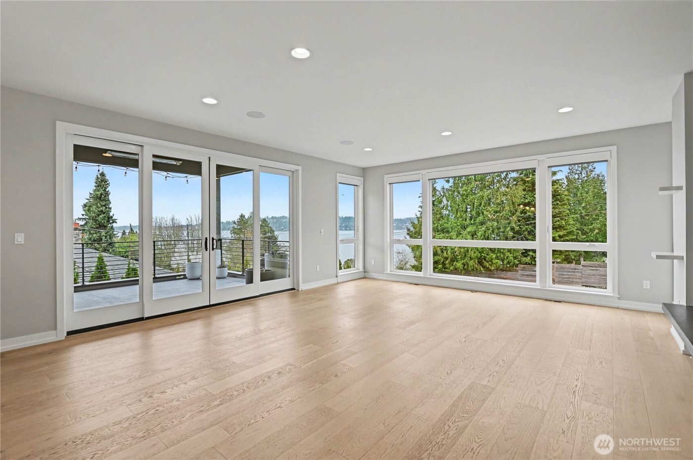 4615 52nd Avenue S, Seattle, WA 98118