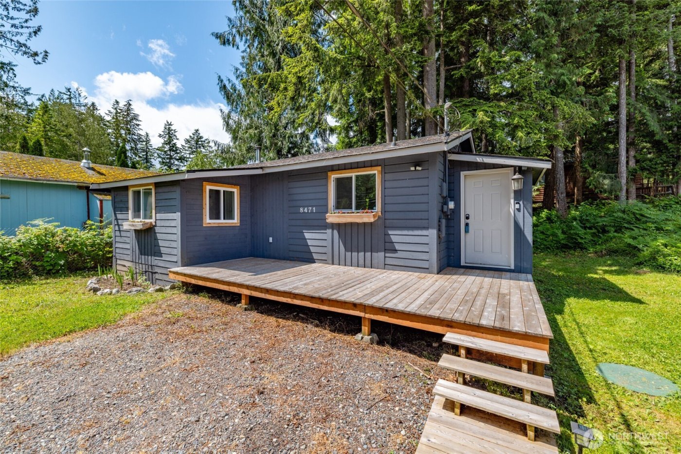 8471 Golden Valley Drive , Maple Falls, WA 98266