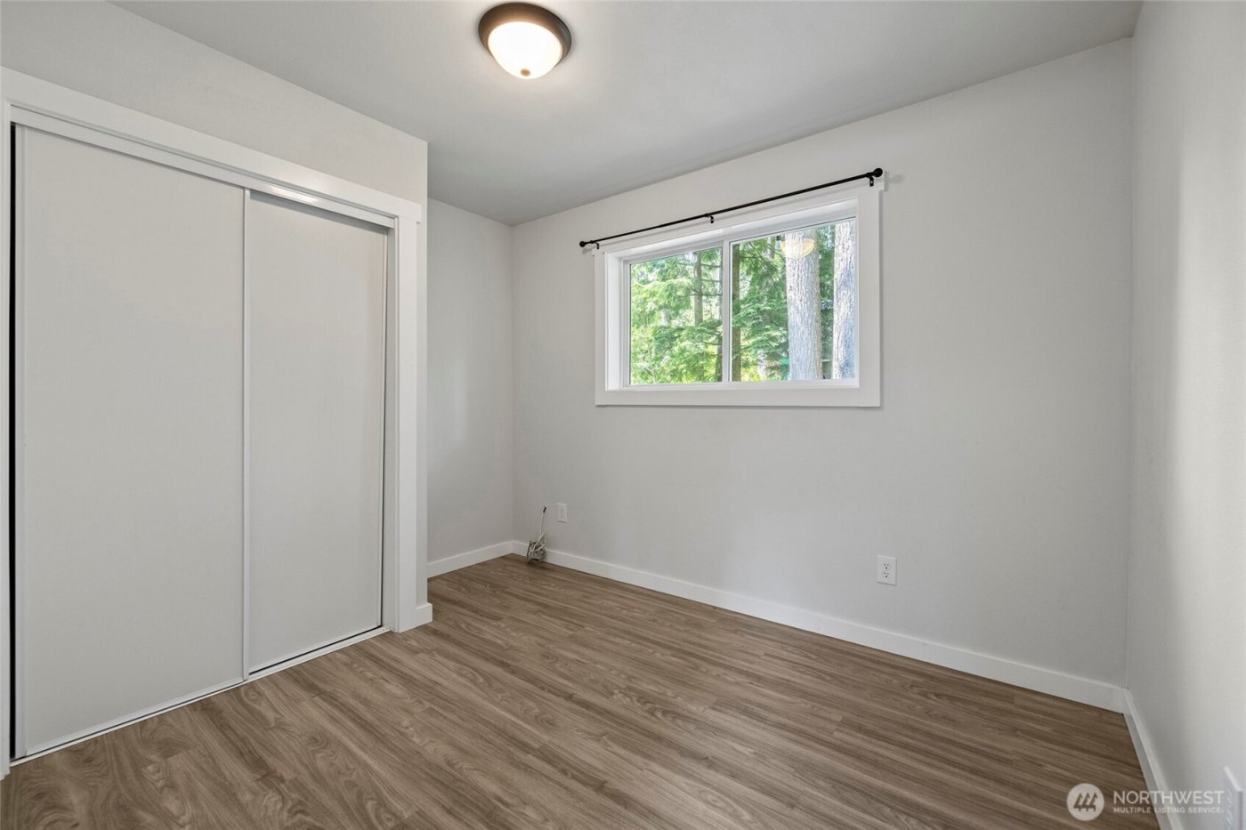 8471 Golden Valley Drive , Maple Falls, WA 98266