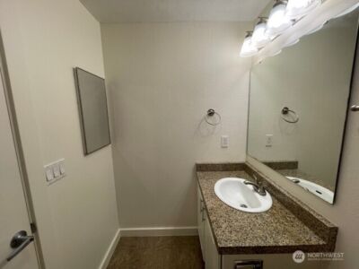 412 Center Road #D5, Everett, WA 98204 - Photo 22