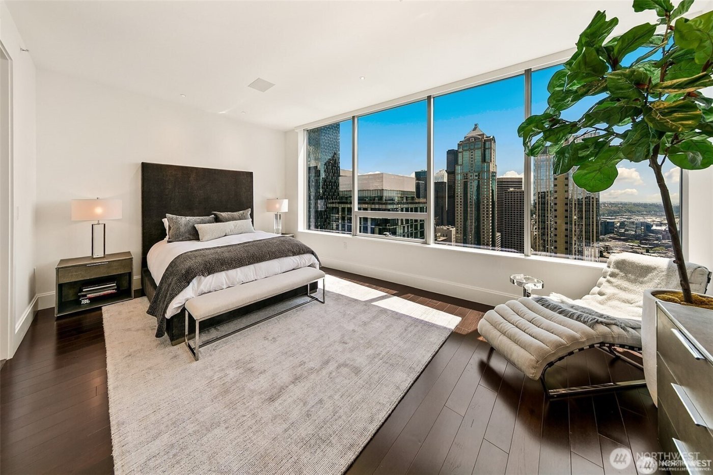 1521 2nd Avenue #3801, Seattle, WA 98101