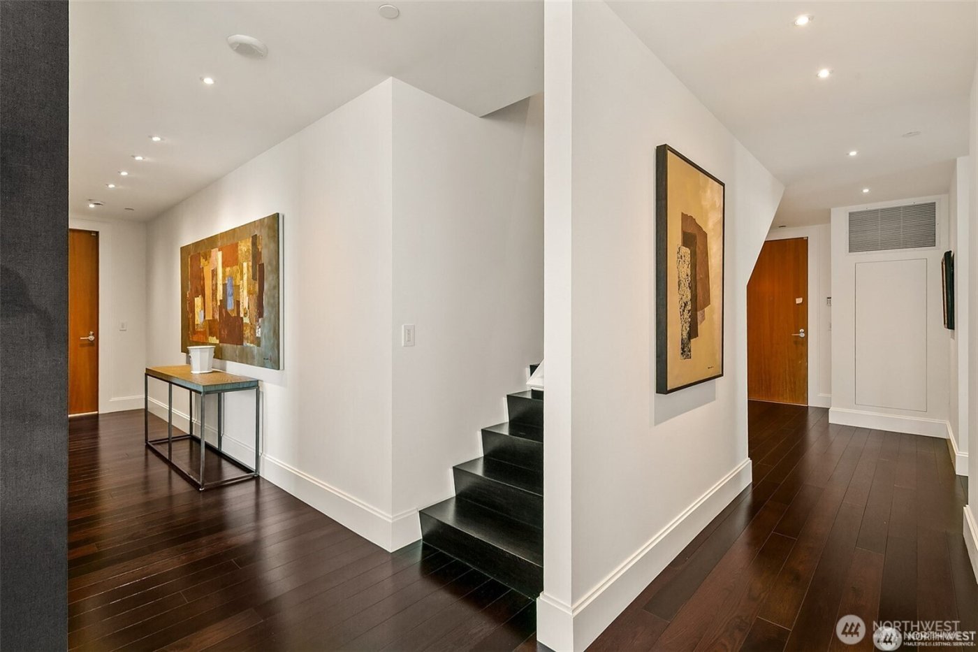 1521 2nd Avenue #3801, Seattle, WA 98101