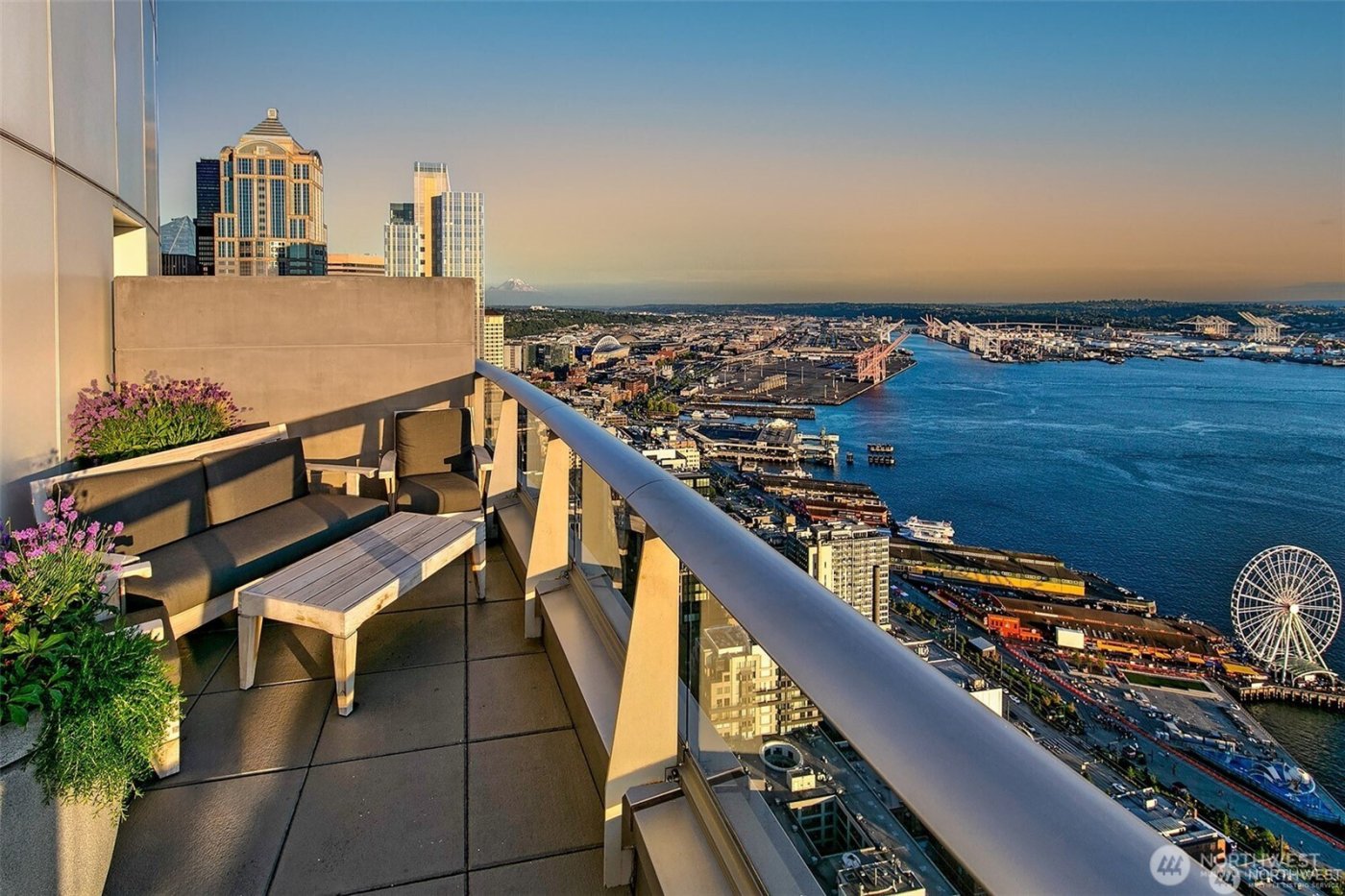 1521 2nd Avenue #3801, Seattle, WA 98101