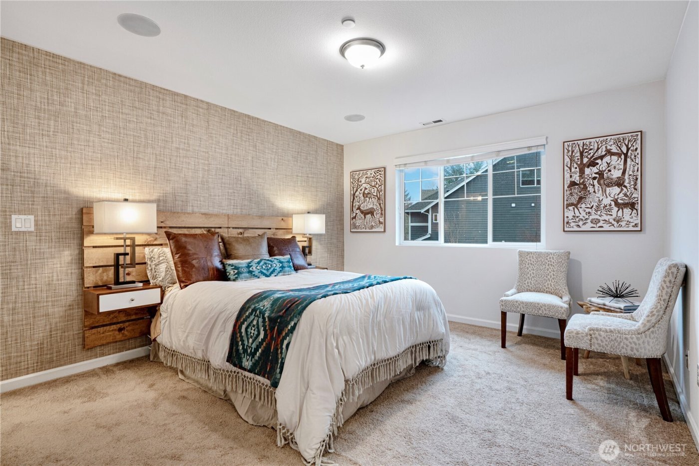 19717 27th Place W #B, Lynnwood, WA 98036-7885