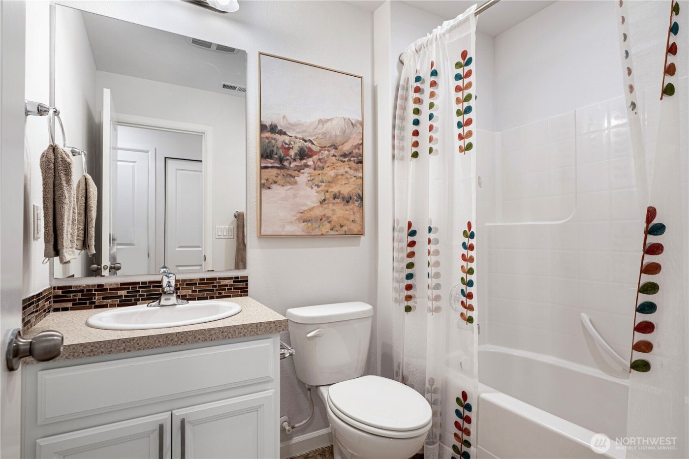 19717 27th Place W #B, Lynnwood, WA 98036-7885