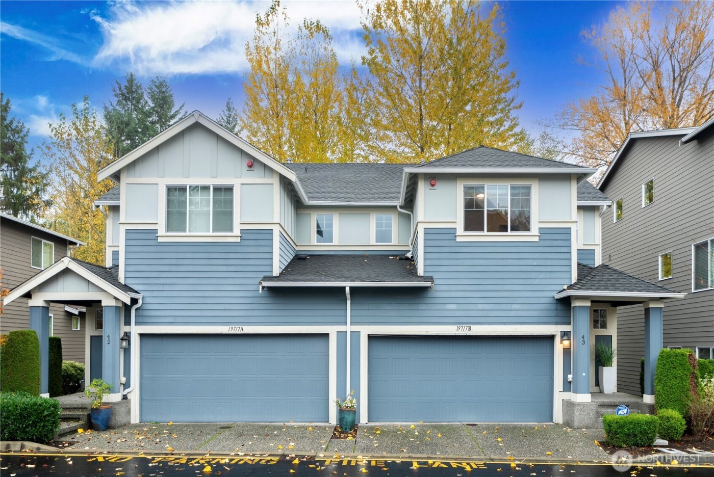 19717 27th Place W #B, Lynnwood, WA 98036-7885