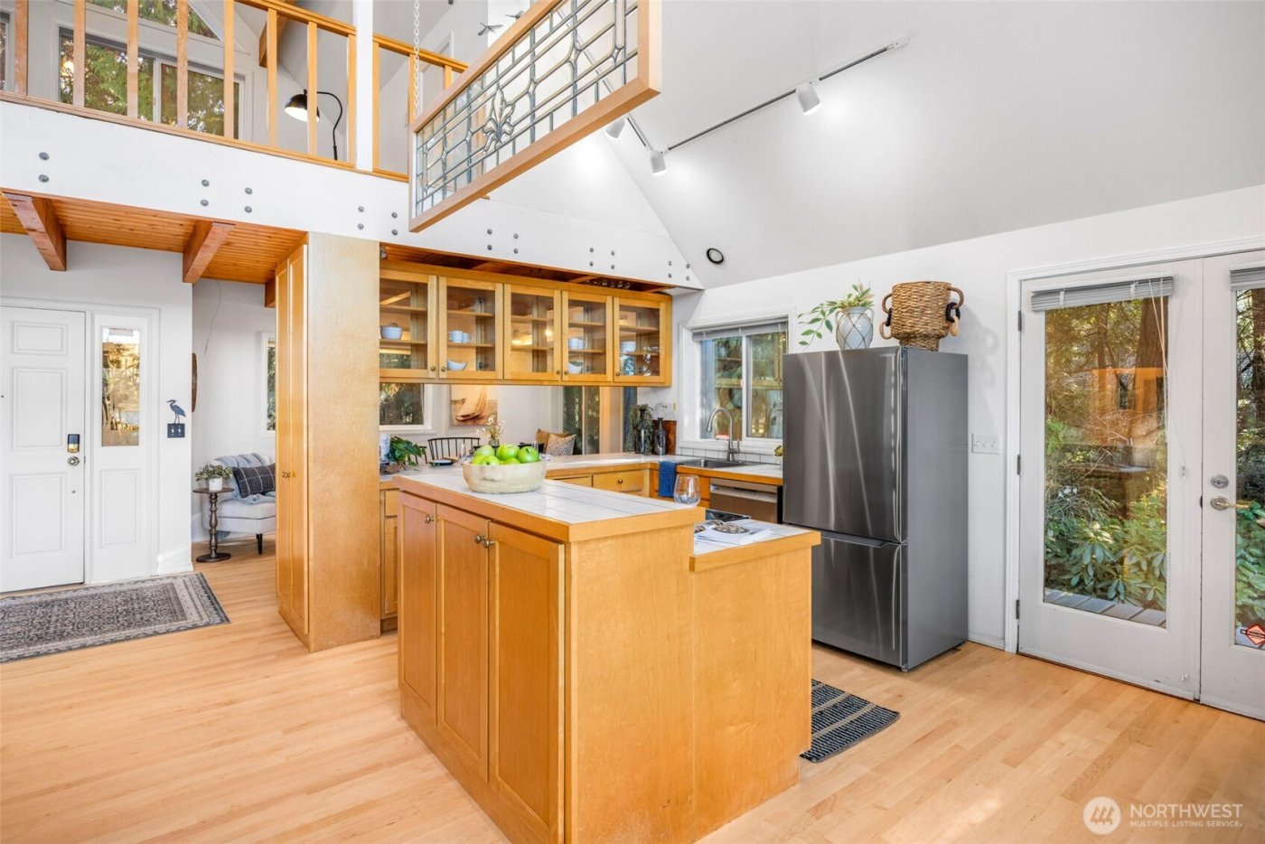 16273 Reitan Road NE, Bainbridge Island, WA 98110