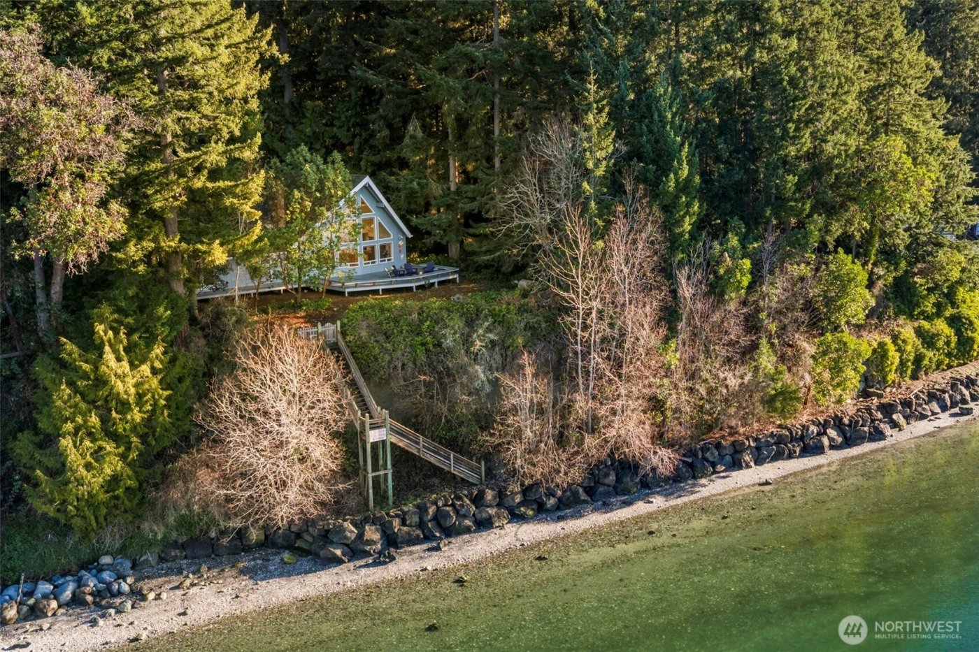 16273 Reitan Road NE, Bainbridge Island, WA 98110