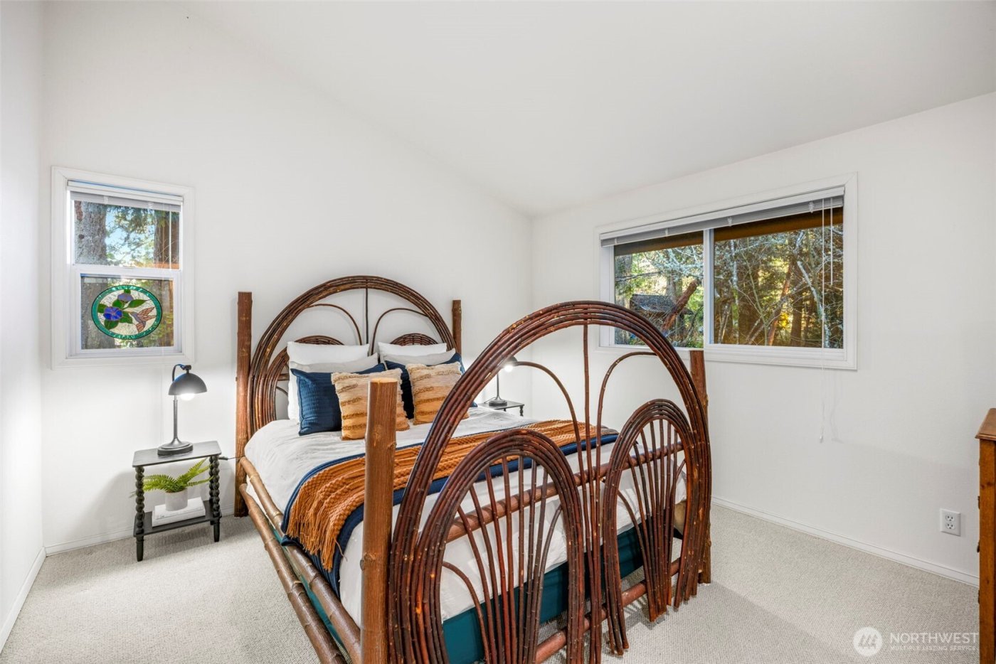 16273 Reitan Road NE, Bainbridge Island, WA 98110