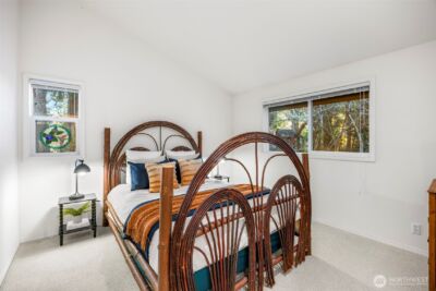 16273 Reitan Road NE, Bainbridge Island, WA 98110 - Photo 29