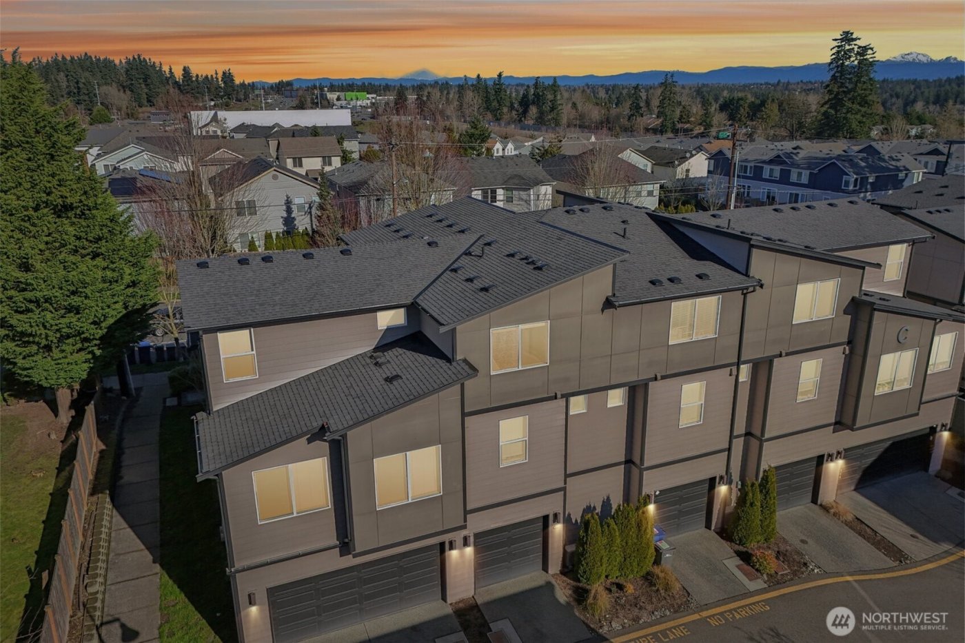 3230 148th Street SW #C2, Lynnwood, WA 98087